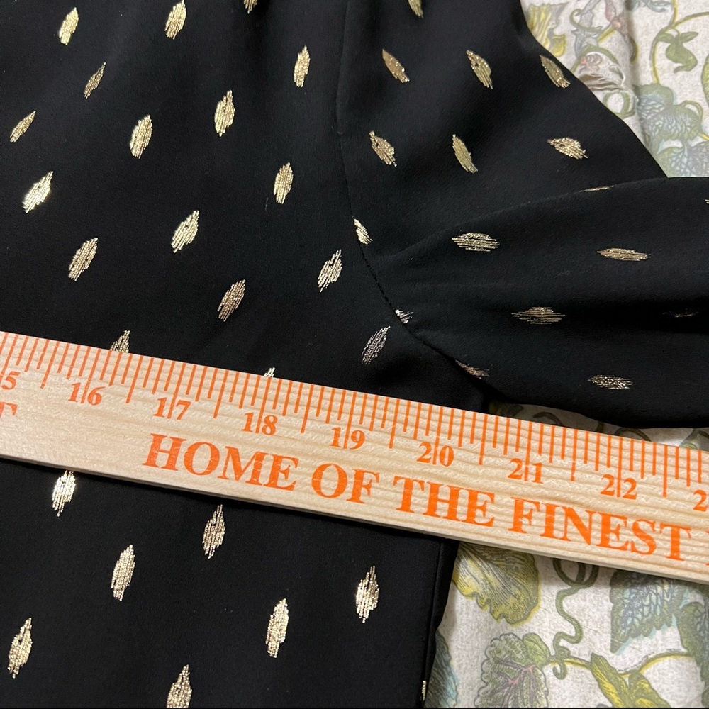 Collective Concepts Blouse with Metallic Ikat Print M - Picture 7 of 11
